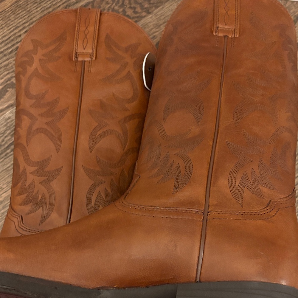 Men’s size 9 Ariat Tan Leather Cowboy Boots-NEW! - Picture 7 of 8